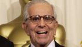 وفاة الأمريكي وولتر ميريش عن مئة وعام.. منتج West Side Story 