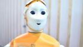 ثورة تكنولوجية.. روبوت يؤنس وحدتك و بشرى لمرضى باركنسون