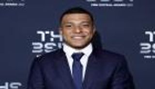 هل أثارت التتويجات الأرجنتينية في ذا بيست حفيظة مبابي؟.. الصور تجيب