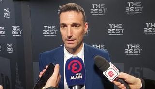 ليونيل سكالوني مدرب منتخب الأرجنتين
