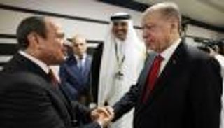 دبلوماسية القمة.. زيارة أضنة تفتح الطريق للقاء "السيسي- أردوغان"