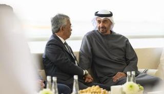 الشيخ محمد بن زايد آل نهيان يستقبل ملك ماليزيا