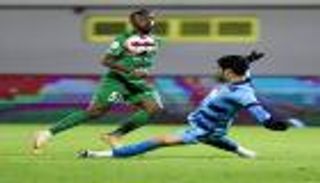 بعد ساعتين.. شباب الأهلي يستعيد صدارة الدوري الإماراتي من العين