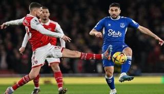 من مباراة أرسنال وإيفرتون في الدوري الإنجليزي