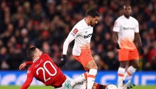 سعيد بن رحمة أمام مانشستر يونايتد