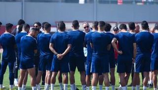 جلسة الخطيب مع لاعبي الأهلي 