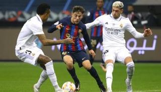 ريال مدريد وبرشلونة 