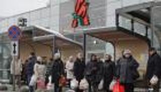 أسرى البيزنس.. لماذا لم يغادر "العمالقة" روسيا؟