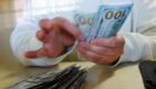 سعر الدولار اليوم في مصر السبت 4 مارس 2023.. ترقب بالأسواق