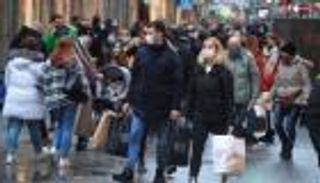 الألمان يسحبون مدخراتهم.. التضخم "يأكل" أكبر اقتصاد أوروبي