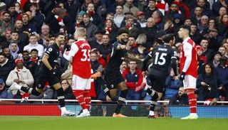 أرسنال ضد بورنموث 