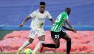 القنوات الناقلة ومعلق مباراة ريال مدريد وريال بيتيس بالدوري الإسباني