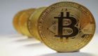 أسعار العملات الرقمية.. بيتكوين تقود مكاسب جماعية في السوق