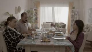 مشهد من فيلم عيد ميلاد سارة