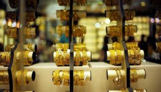 أسعار الذهب تتراجع في السعودية