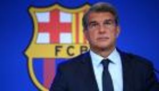 رئيس برشلونة يكشف خطته بشأن ميسي.. وكواليس لقاء باريس