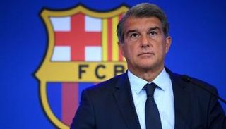 خوان لابورتا رئيس برشلونة