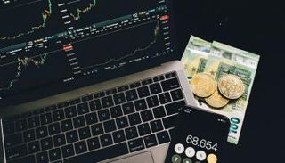 أسعار العملات الرقمية اليوم الثلاثاء 7 مارس 2023