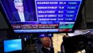 الدولار يقفز بعد "تلويح" باول برفع أكبر للفائدة.. والبيت الأبيض يعلق