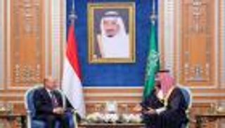 ولي العهد السعودي: ندعم جهود التوصل لحل سياسي باليمن