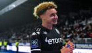 على حساب فرنسا... 3 عوامل تقرب إلياس بن صغير من منتخب المغرب