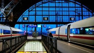 محطة قطارات في ألمانيا - أرشيفية