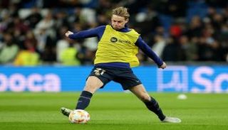 فرينكي دي يونج لاعب برشلونة