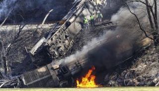 خروج قطار عن مساره في أمريكا