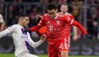 "ميسي مزارع ومبابي سلحفاة".. باريس سان جيرمان يفجر سخرية الجماهير (صور)