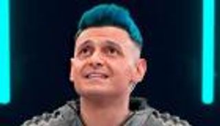 رامز جلال يكشف رسمياً عن اسم وبوستر برنامجه في رمضان 2023