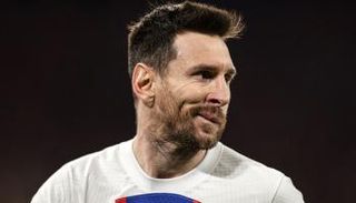 ليونيل ميسي لاعب باريس سان جيرمان