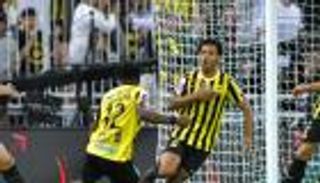 توقف ماكينة رونالدو.. الاتحاد يخطف الصدارة من النصر بلدغة برازيلية