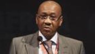 أوراق السلطة في السنغال تختلط ببطاقات اقتراع فرنسا.. ماذا يحدث؟