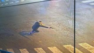 منفذ عملية إطلاق النار