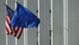 نزع فتيل حرب اقتصادية كبرى بين أمريكا وأوروبا.. ماذا حدث؟