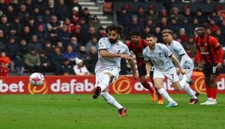 ركلة محمد صلاح نجم ليفربول ضد بورنموث