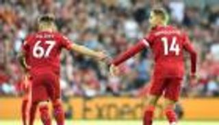 بعد السباعية.. هل يحافظ كلوب على تميمة ليفربول الحديدية؟