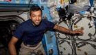 مركز محمد بن راشد للفضاء ينشر صورة تاريخية.. 11 رائد فضاء في المحطة الدولية