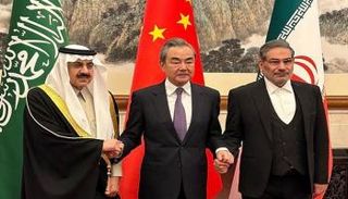 جانب من توقيع الاتفاق السعودي الإيراني