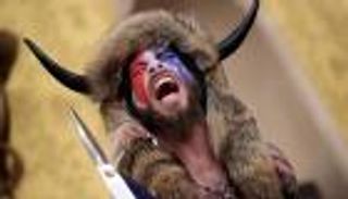 مليارات تتحرك من أجل "ذي القرنين".. ماذا فعل ماسك؟