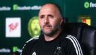 يجيد في 3 مراكز.. لاعب جديد ينصر منتخب الجزائر على فرنسا