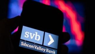 أزمة انهيار بنك سيليكون فالي