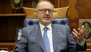 وزير المالية الأسبق عبدالأمير علاوي