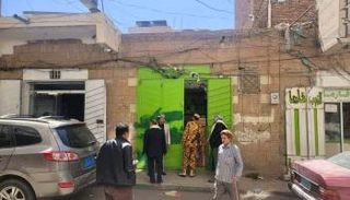 مليشيات الحوثي تبتز المستشفيات والصيدليات بجبايات مالية