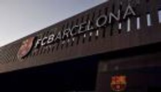 قبل 20 عاما.. اعتراف رسمي يورط برشلونة في فضيحة الفساد