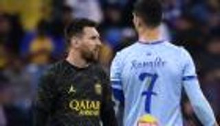 عبر رونالدو.. ما هي مطالب ميسي من الهلال السعودي؟