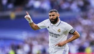 كريم بنزيما لاعب ريال مدريد