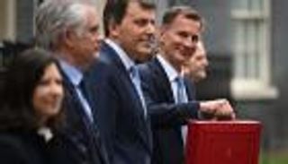 لندن تعرض ميزانيتها يوم الإضراب الكبير.. إنجليز ضد الغلاء