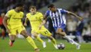 قائم وعارضة وإنقاذ خيالي.. 30 ثانية مجنونة تحقق حلم إنتر ميلان (فيديو)