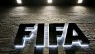 لماذا لا يتدخل الفيفا في فضيحة رشوة برشلونة؟